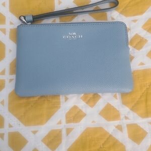 COACH wristlet light blue in EUC